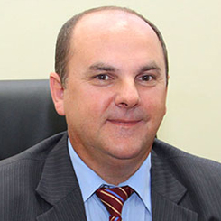 Válber Salarini